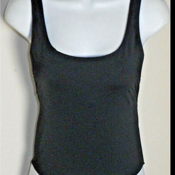 Zara Black one piece scoop neck line Regular Swimwear - Picture 2 of 8
